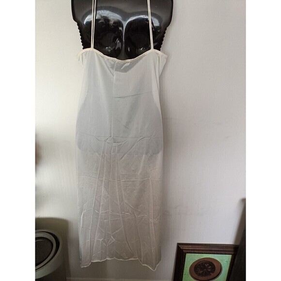 Lorraine Full Slip  Gown Size Large Off White Lace Trim Nylon 45" long  Slit USA - Picture 10 of 16